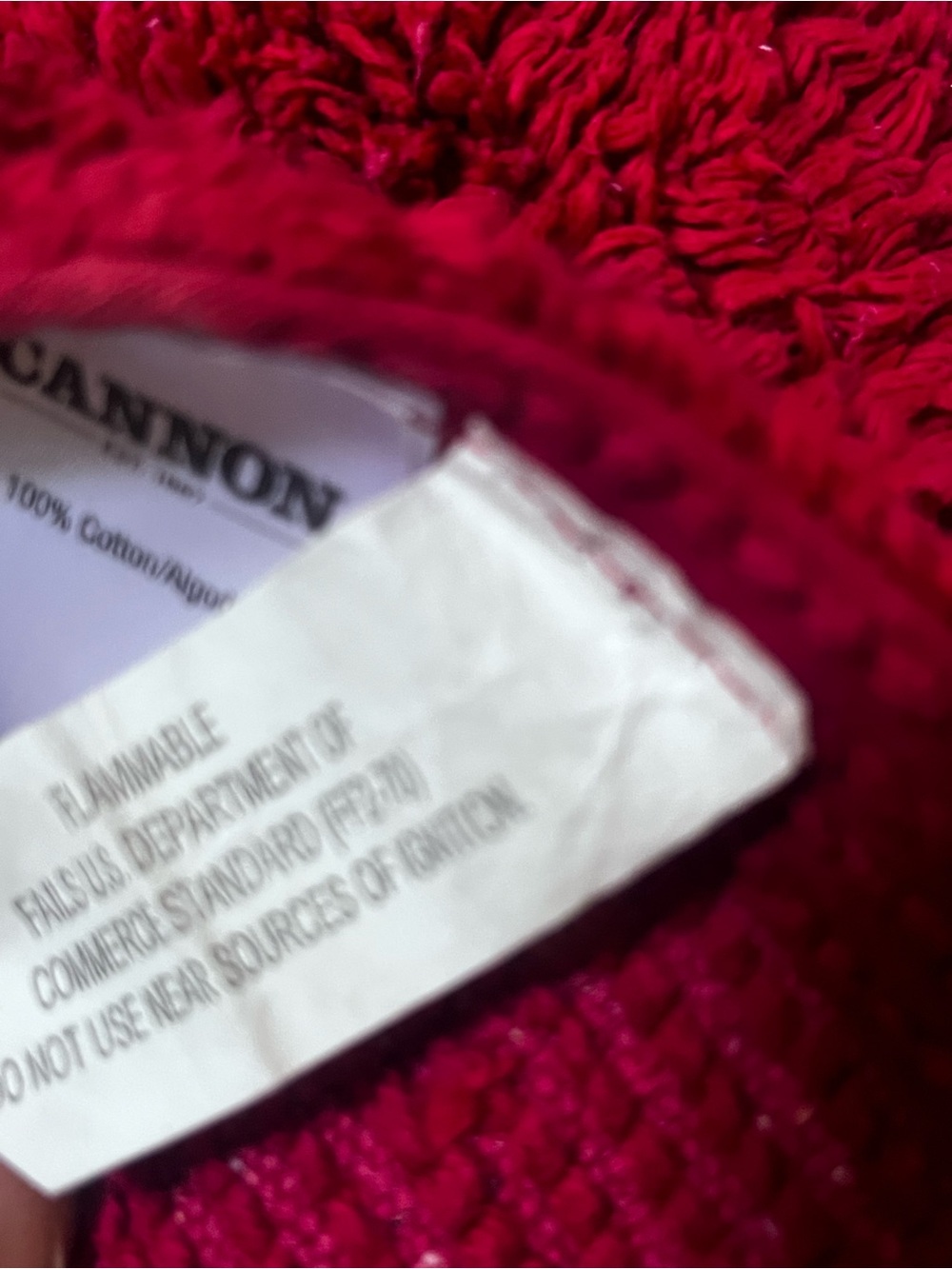 Canon red Round Bath Rug with White Script - Picture 10 of 13